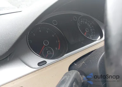 2015 Volkswagen Cc 2.0T Sport z USA, uszkodzony, nr VIN WVWBP7AN3FE829793